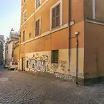 C M Fori Imperiali Apartment