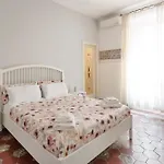 Family Apartment Vatican