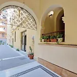Monti Piano Terra Particolare