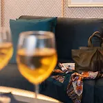 Palatino Suites