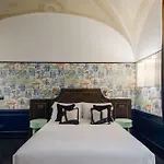 The Couper Condotti