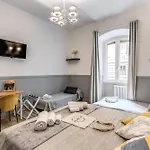 Nala Luxury Apartment With Terrace