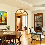 Colosseo Prestige Apartment