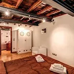 Colosseum House Rome