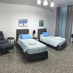 Giosephine House