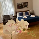 Aventino Flat