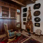 Cozy Home In Roma With Kitchen