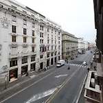 Maison Tritone