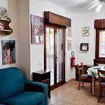 Sunset House Roma