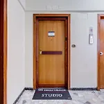 96 Degli Ubaldi Studio