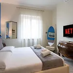 Vatican City Historic Center -Luxury Flat With Garden And Private Parking
