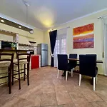 Via Arese Apartment