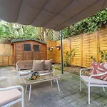 Apartment With Private Garden Villa Ada - Terrestre