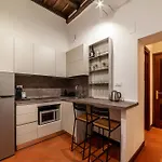 Brand New Suite In The Heart Of Rome-For 5!