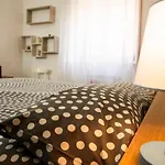 Clivia Apartment In The Heart Of Garbatella