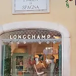 Luxury Spanish Rooms