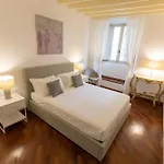 Piazza Navona Classy & Large Apartment