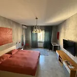 Camera Grande E Bagno Riservato