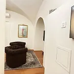 Trithome