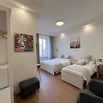 Maison Almo