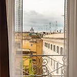 Skyline Penthouse With Private Rooftop