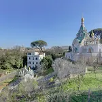 Vatican Loft With Balcony - Home And More