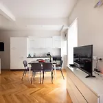 St Peter Apartment Metro At 3 Minutes