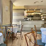 Hotel Laura