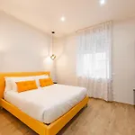 Ventuno Dei Luxury Suites - San Giovanni