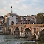 Dolcevita Ponte Milvio