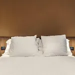 Cereate Suites