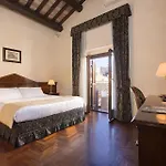 Hotel Teatro Pace