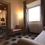 Navona Opera Holiday House