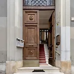 Hostly-Suite Apartment Laterano-Walk To Colosseum