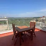 Mrbrown - Parioli A Gem With A Great View