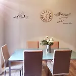 Alexia Home