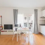 Loverhome Apartment 3