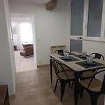 Octavia Apartment