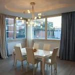 Luxury Stay In Rome Steps From Metro A Cornelia