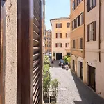 Puccini Flat