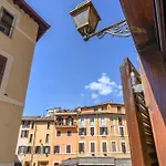 Puccini Flat