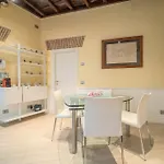 Secret Luxury Retreat In The Heart Of The Ghetto By Houseeds