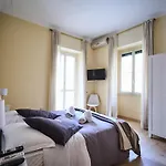 Superior Vatican Suite Key Apartment