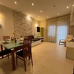 Charm Apartment & Relax Jacuzzi Roma-Gemelli