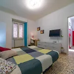 Lemon House