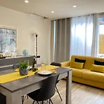 Piramide Romantic Home
