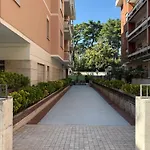 Holi Rome Apartments