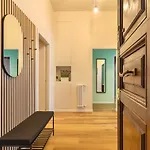 Isabella Stylish Apartment With Garden