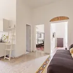 Rl Apartment