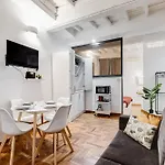 Trastevere One By Ghor